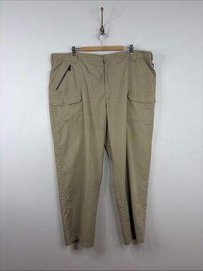 Tilley Pants Mens 46 x 28 Beige Cotton Blend Cargo Straight Leg Made in Canada
